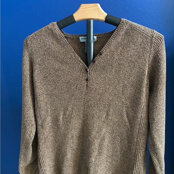 Valerie Stevens Sweaters - Valerie Stevens Brown V-Neck Sweater